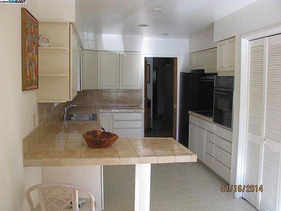 2nd image of 436 Bonita Ave