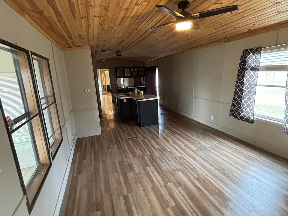 2nd image of 217 Chappel Hill Dr