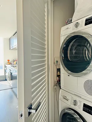 Rented by Gulia Wang, LREB | media 23