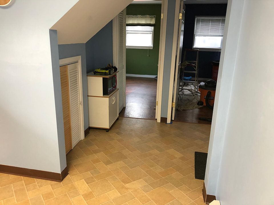 1st image of 271 Sheridan Ave