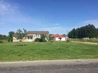 1760 E Grange Hall Rd, Murphysboro, IL 62966