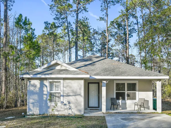 6116 E Marion St, Bay Saint Louis, MS 39520
