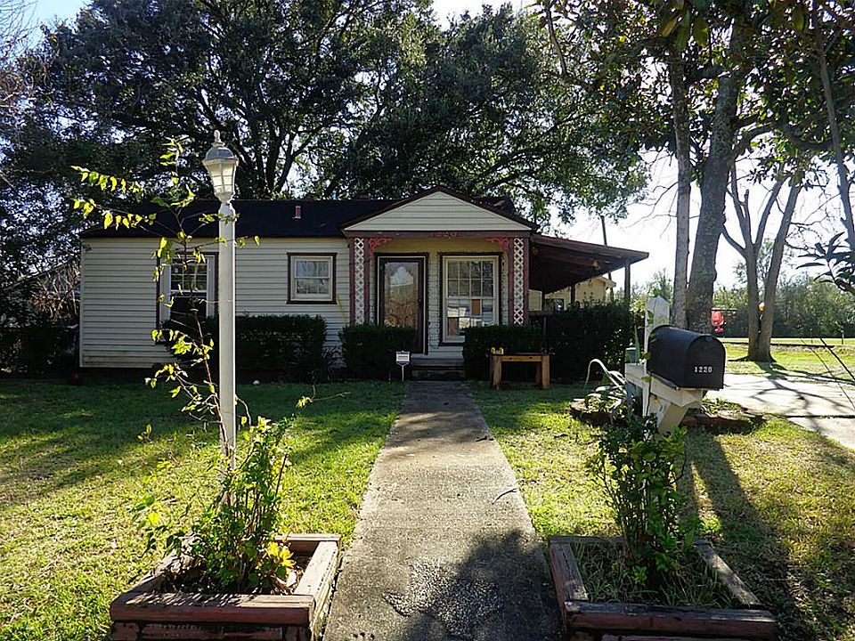 1st image of 1220 Parkway St