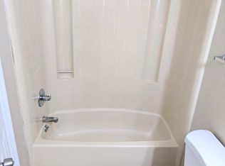 5540 Gates Landing Rd, Virginia Beach, VA 23464