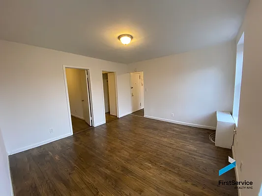 Rented by FirstService Realty (legacy) | media 12