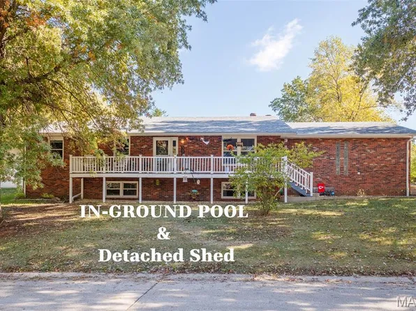 345 Valley Vw, Carlyle, IL 62231