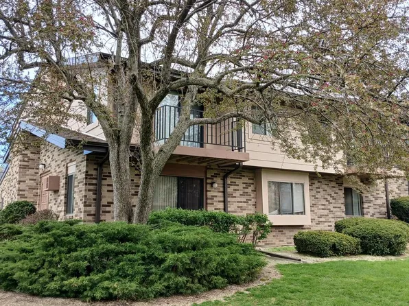 309 Cheviot Chase #5, Waukesha, WI 53186