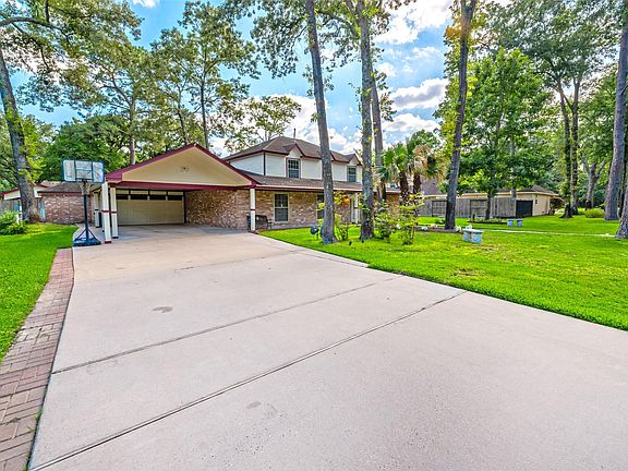 3rd image of 11811 Cassia Cir