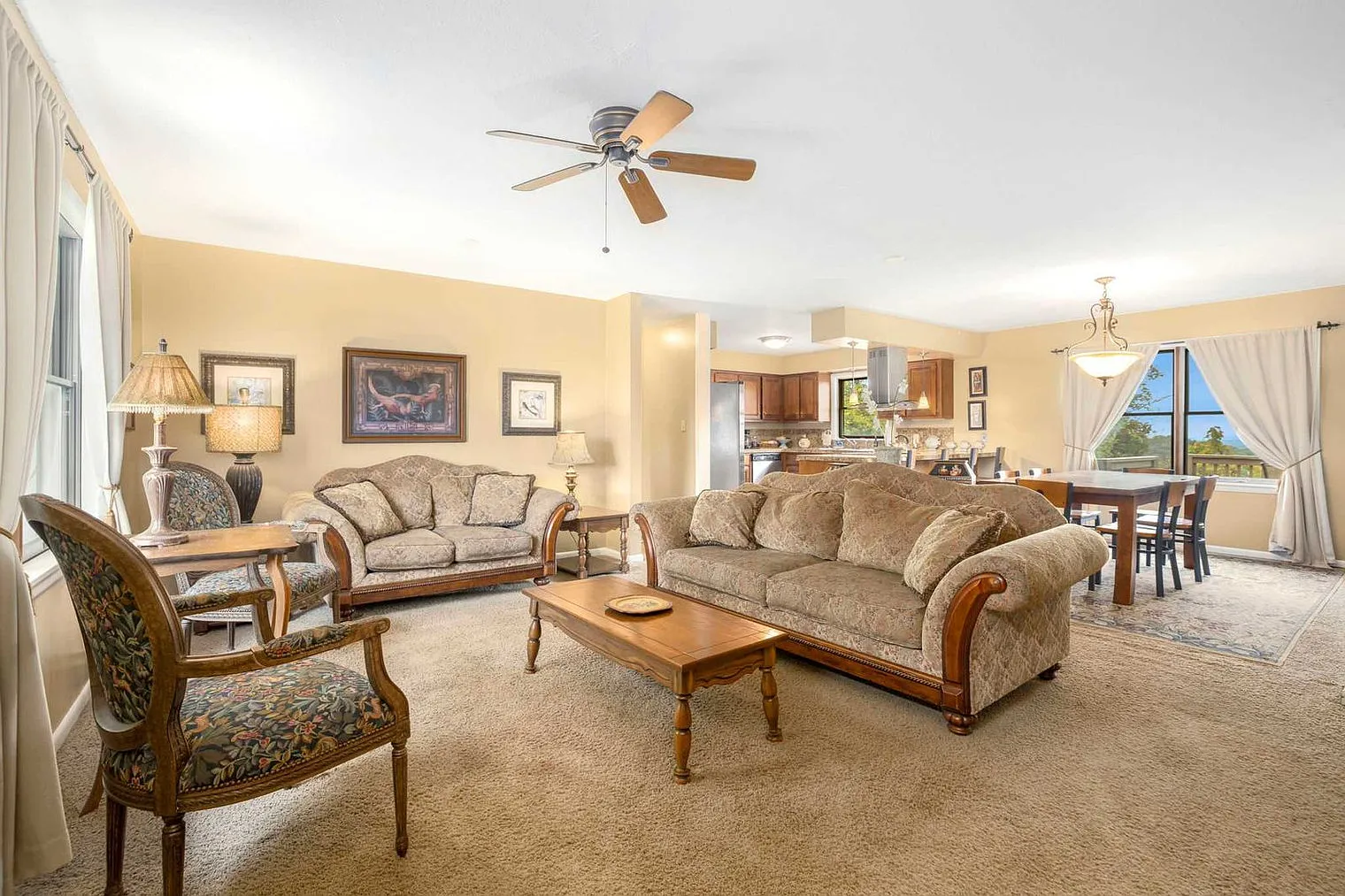 5 bed, 2.0 bath, 1614 sqft, $6,942 — Photo 1