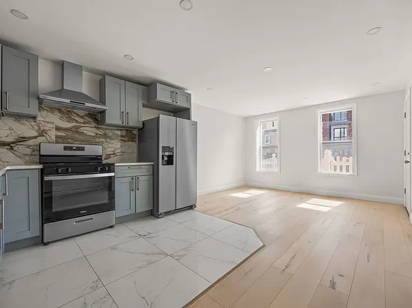 1737 Pacific St #2, Brooklyn, NY 11213