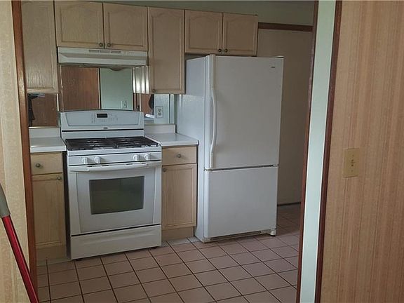 5th image of 517 William St