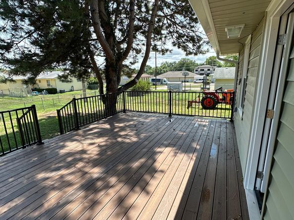 2018 SW Meadow Ln
