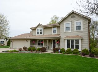 16620 Deer Creek Pkwy, Brookfield, WI 53005