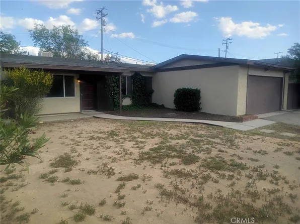 38994 Foxholm Dr, Palmdale, CA 93551