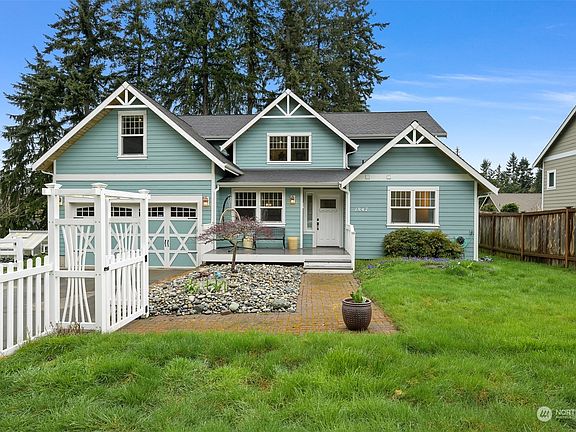 2nd image of 1847 Twin Oaks Lane