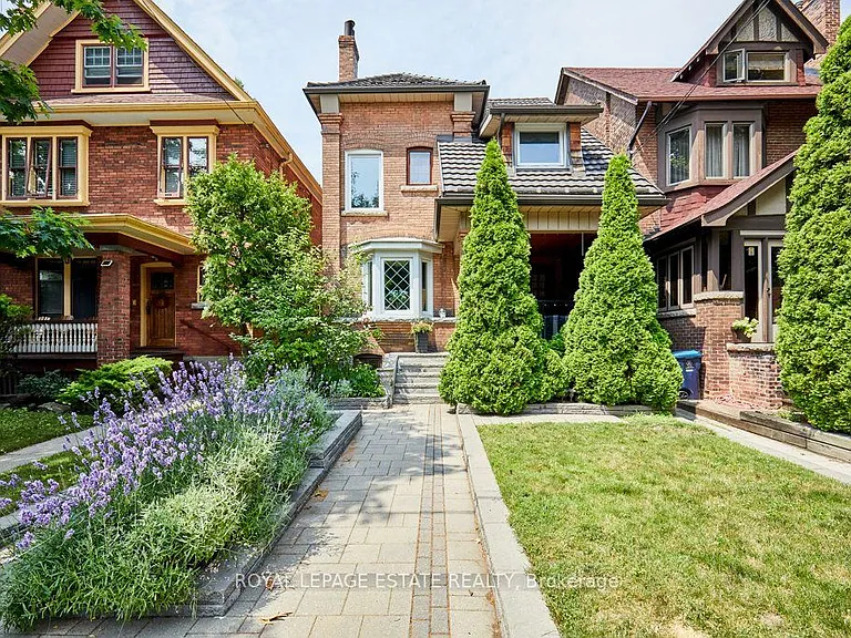 120 Grenadier Rd #LOWER — Photo 1