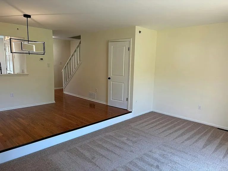 307 Cobble Creek Curv — Photo 2