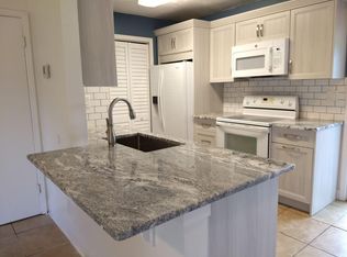 102 E Central Blvd APT 7, Cape Canaveral, FL 32920