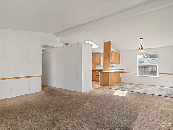2nd image of 1412 College Court