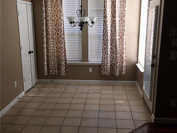 2nd image of 527 Hawken Dr