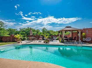 19704 Harness Ct, Edmond, OK 73012
