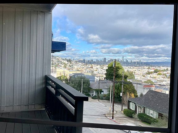 4th image of 1418 Noe St