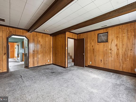5th image of 30 Glover Ave