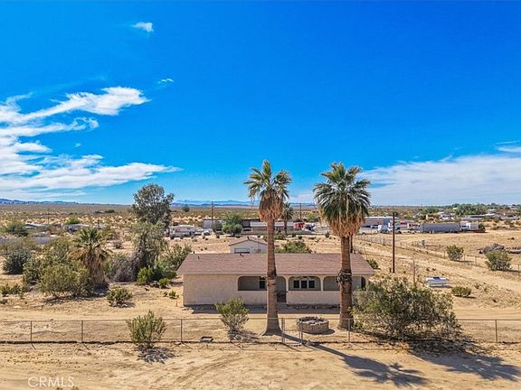 4th image of 4611 Oasis Ave