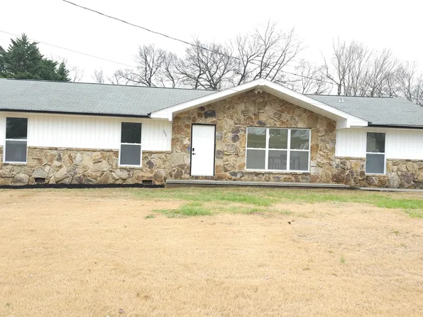 735 Cedar Cir, Lenoir City, TN 37772