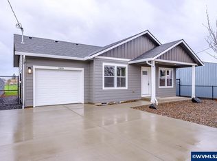 1800 S 2nd St, Lebanon, OR 97355