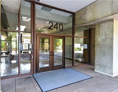 240 M St SW Photo 1 240 M St SW Photo 1