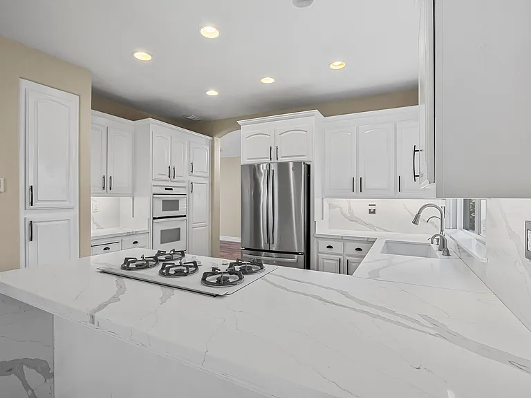 939 Skip Away Ct — Photo 11