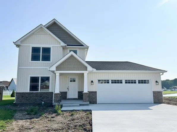 9504 Canter Ct, Yorktown, IN 47396