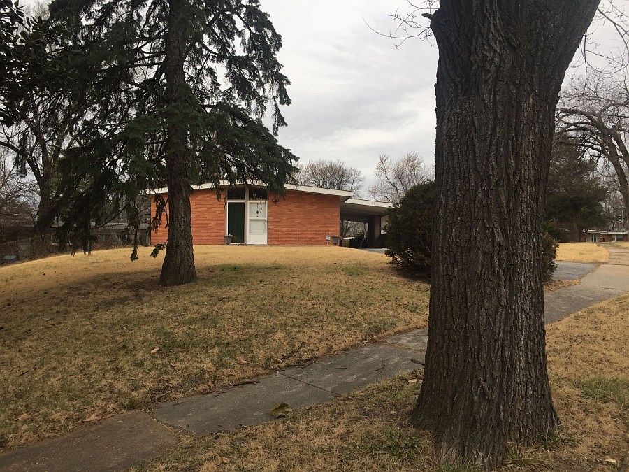 1st image of 6917 Midwood Ave