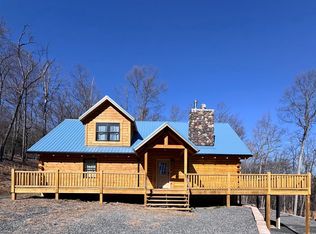 1422 Cave Mountain Rd, Upper Tract, WV