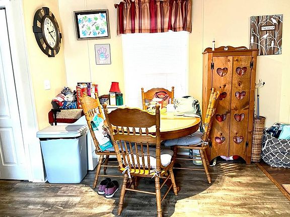 5th image of 39 Aa St