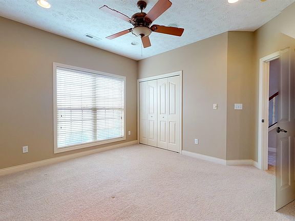 5th image of 3606 Cardigan Ln