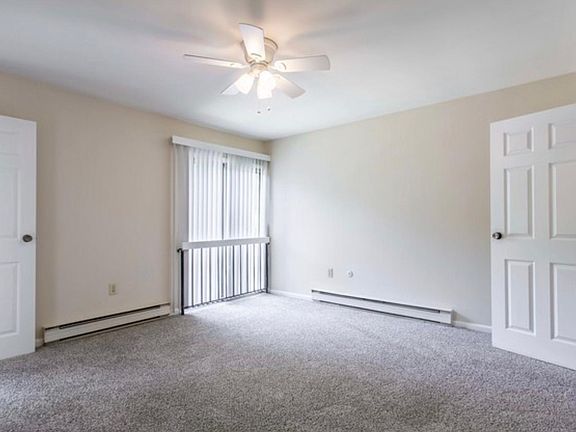 5th image of 2032 W Schantz Ave