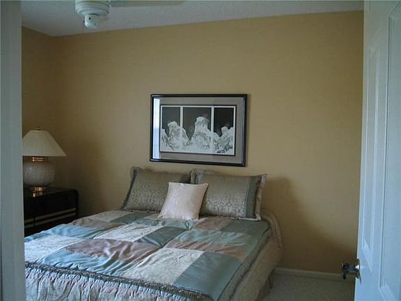 3rd image of 5606 E Parkwalk Circle