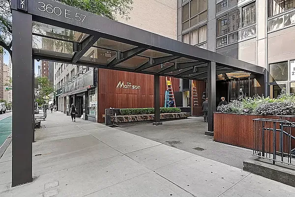 Rented by Metropolitan Property Group | media 11