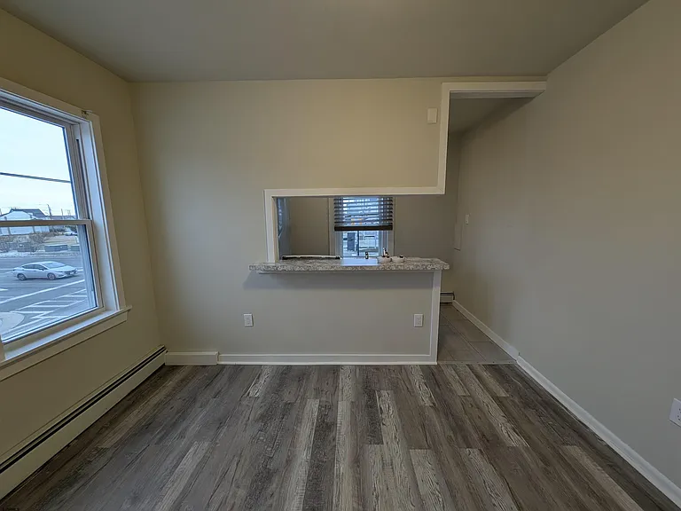 46 N Connecticut Ave — Photo 13