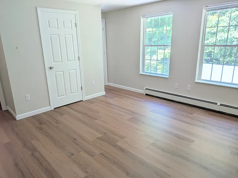 637 River Rd #B — Photo 15