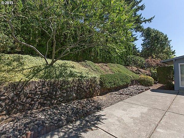 2nd image of 4404 SW Washouga Ave