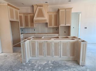 15092 Golf Dr, Whitney, TX 76692