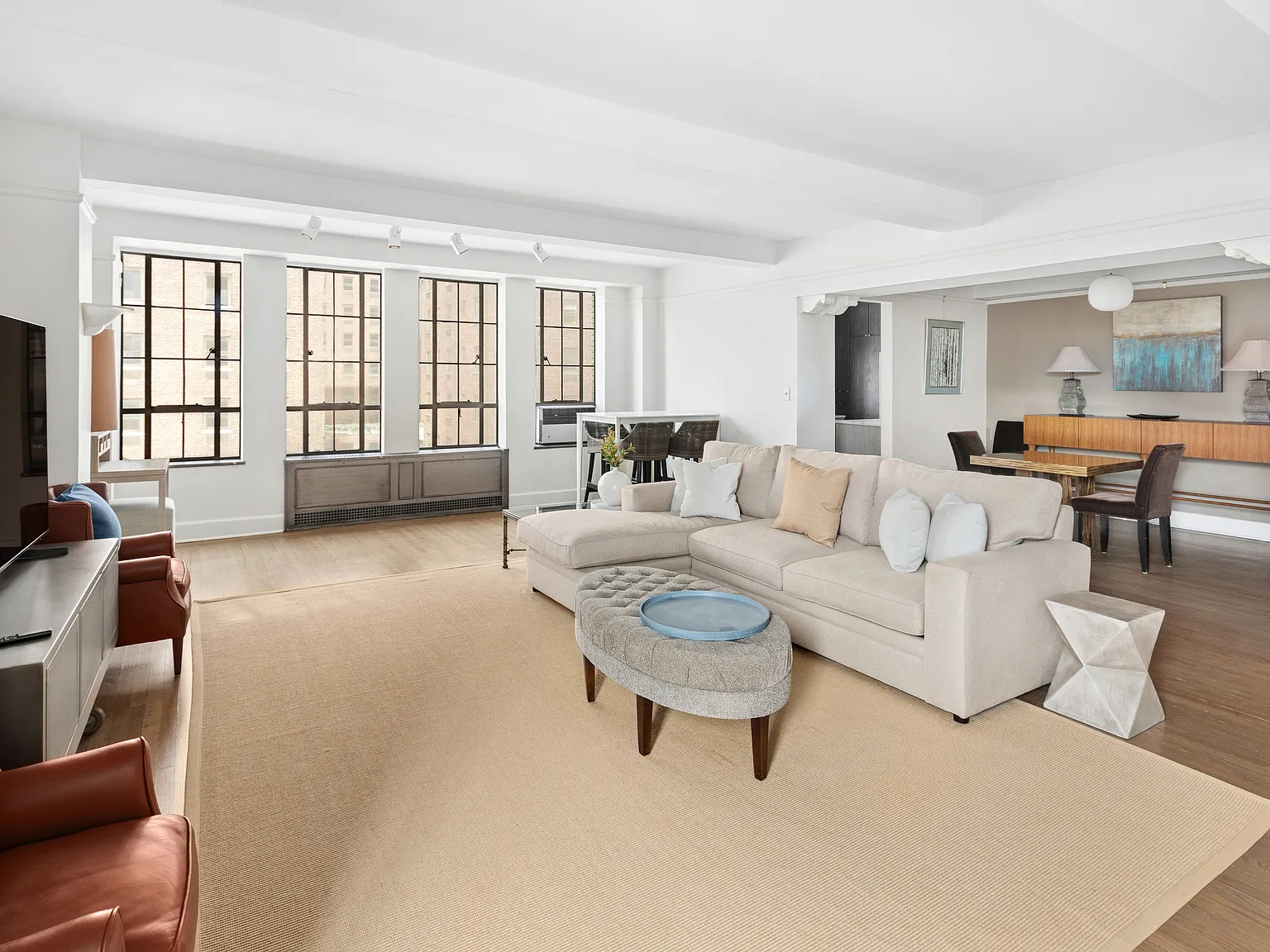 350 West 57th Street — Photo 2