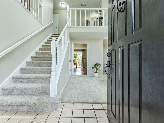 3rd image of 4115 Berrywood Dr
