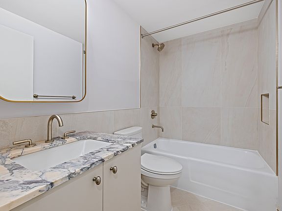 5th image of 600 Columbus Ave APT 6M
