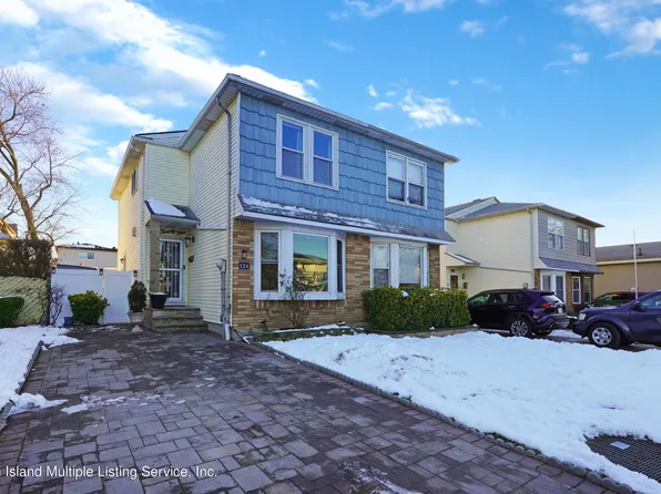 124 Amador St, Staten Island, NY 10303