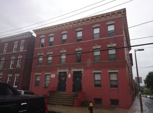 110 Park St, Dorchester, MA 02122