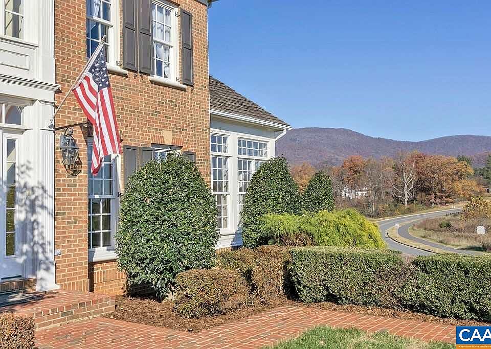 1st image of 6406 Woodbourne Ln